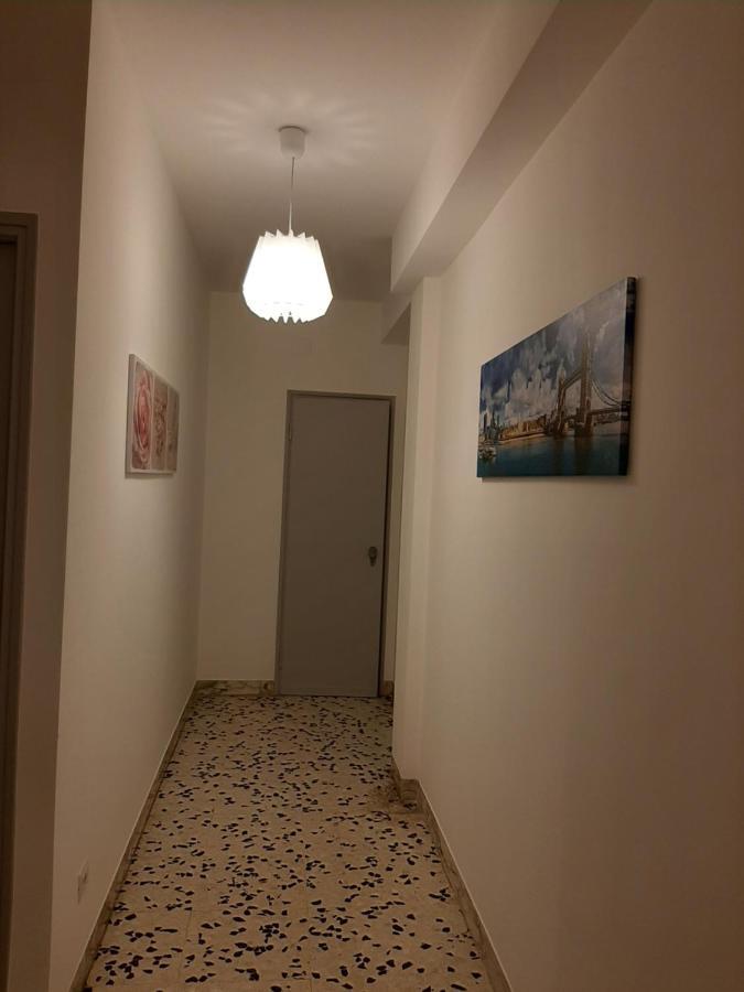 Centro Monti Tiburtini B&B Roma Buitenkant foto